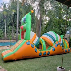 2 - Centopéia - 9.00m x 2.60m x 4.00m