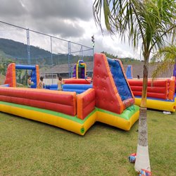 Futebol de Sabão - 10.0m x 5.00m