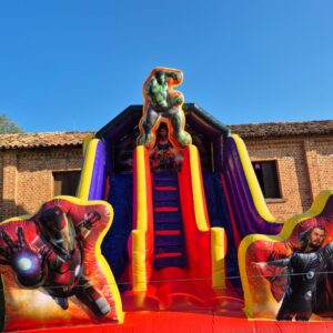 Tobogã Vingadores