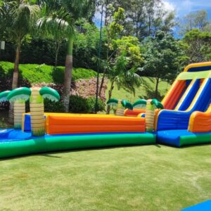 Toboágua Radical com Piscina